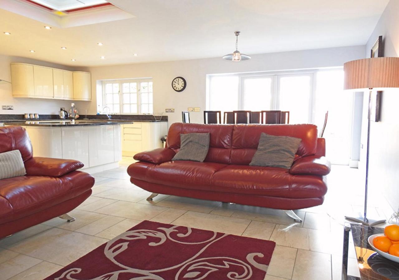 Coach House * Gosport