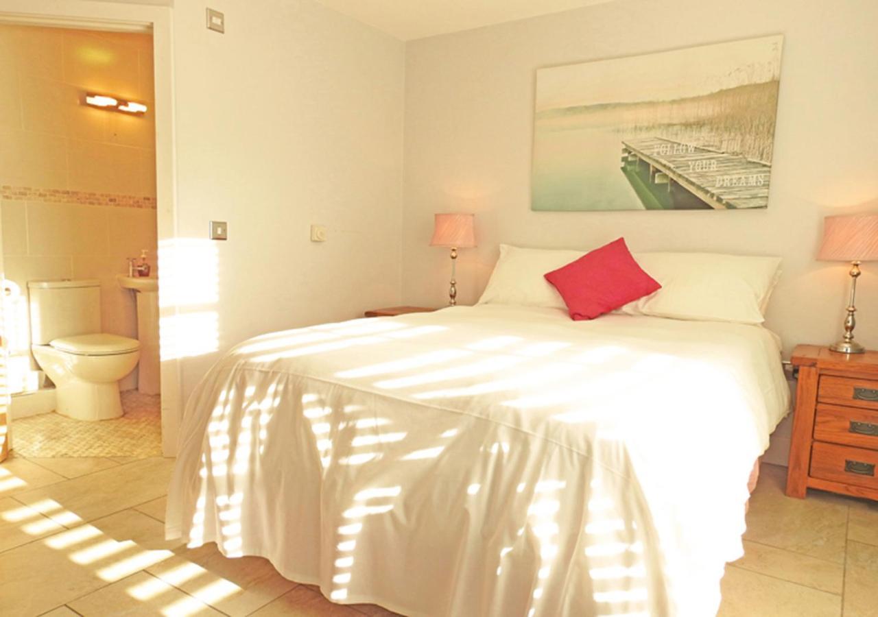 Coach House Holiday home *